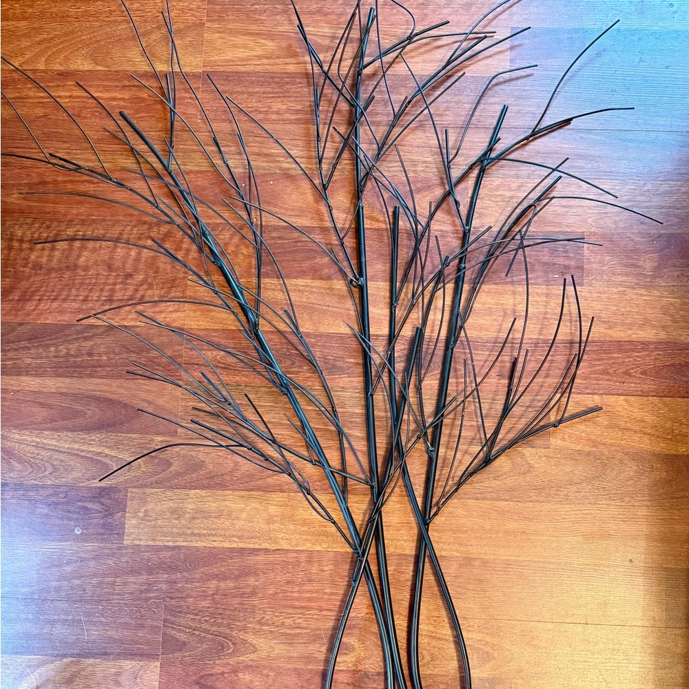 Elegant Brown Decorative Branches